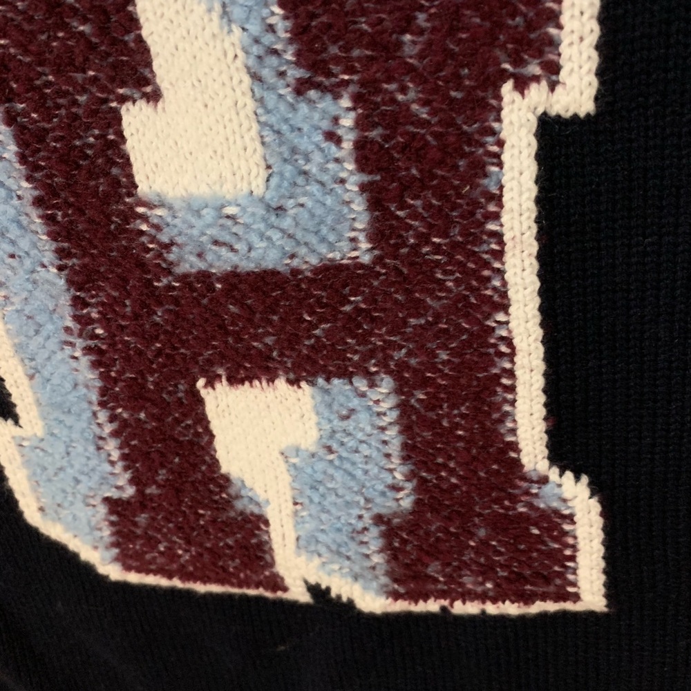 Tommy Hilfiger monogram sweater boys size S - Picture 2 of 3